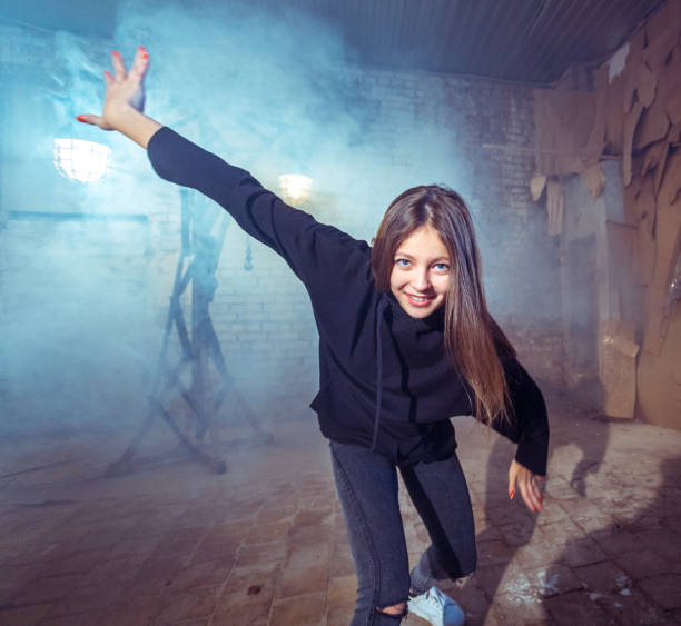 istock Girl Dancing Hip-Hop 876923578