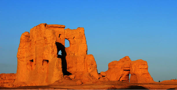 руины цзяохэ - turpan стоковые фото и изображения