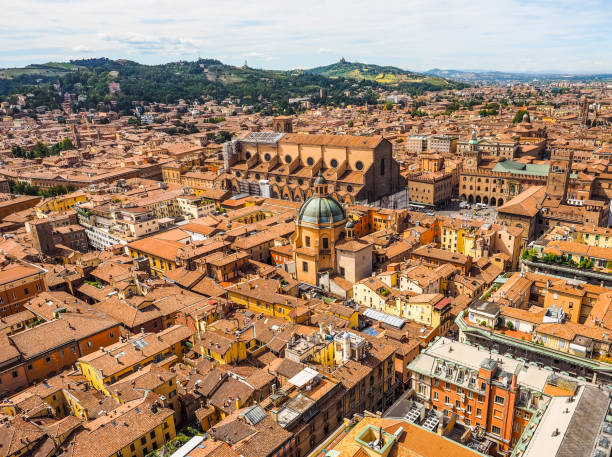 istock Aerial view of Bologna (hdr) 876998062