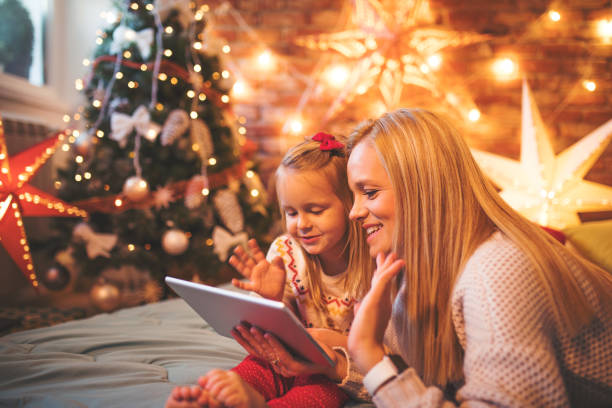 istock Christmas Greetings For Someone Who Is Away 877064622