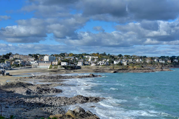 istock saint quay portrieux 877091640