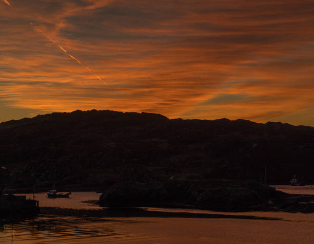 istock Sunrise on Inishbofin 877115330