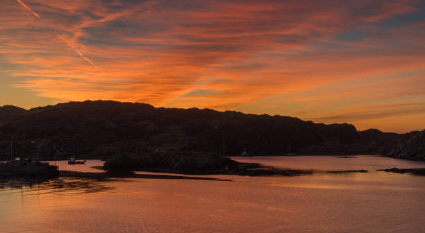 istock Sunrise on Inishbofin 877115334