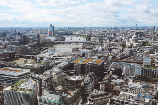 istock Panoramic image of London under the cloudy sky 877202108
