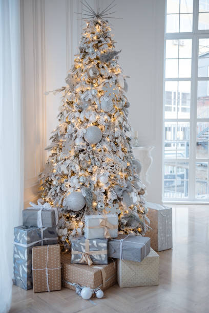 istock Gold Christmas background  with decorated tree 877333152