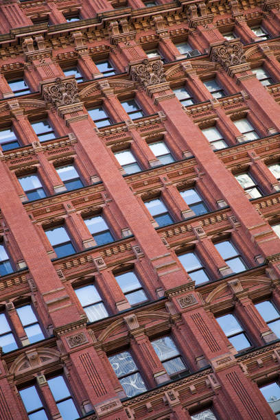 istock Traditional New York buildings 877500892