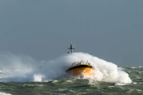 Pilotboat in a storm