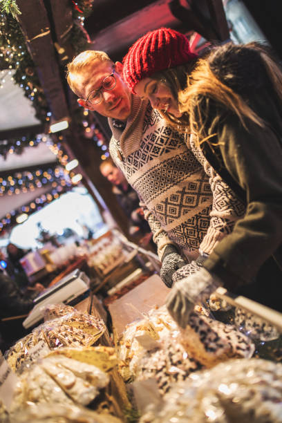istock Enjoying on Christmas market 877512346