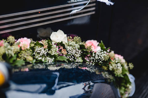 istock wedding flowers bride bouquet 877584744