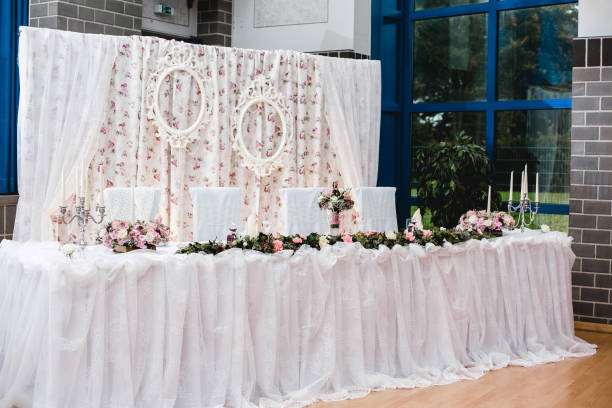 istock wedding flowers bride bouquet 877586794