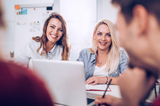 istock Presentation on future plans to colleagues going well 877714258