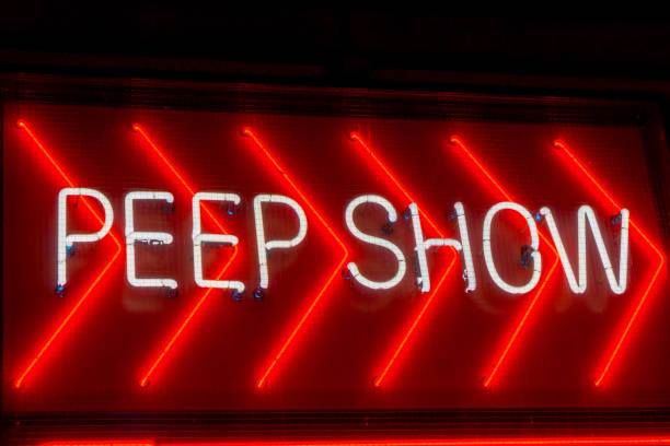 istock Peep Show sign in Amsterdam 877727142