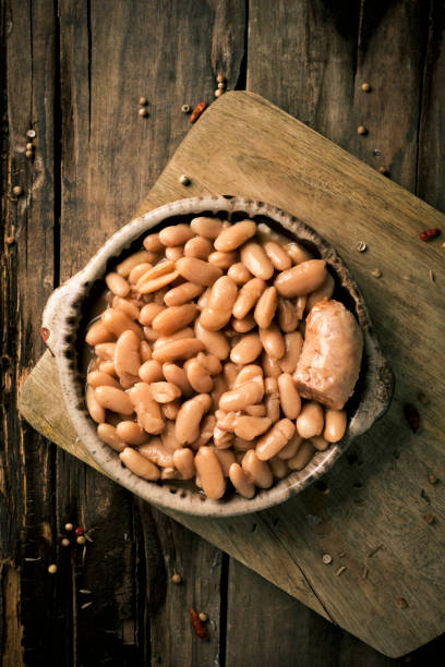istock cassoulet de Castelnaudary, a French bean stew 877760192