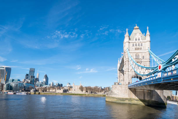 istock Tower Bridge in London over the Themse 877822532