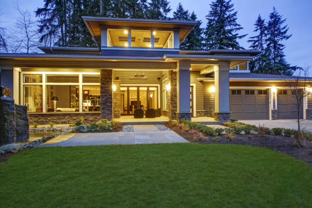 istock Luxurious new construction home exterior 877861464