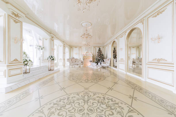 istock Christmas morning. luxury classic apartments with a white fireplace. 877881682