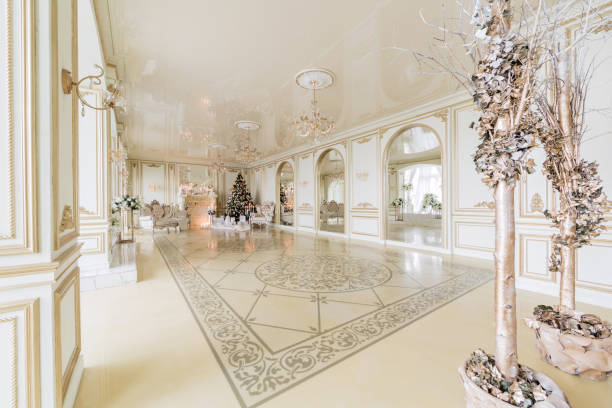 istock Christmas morning. luxury classic apartments with a white fireplace. 877886474