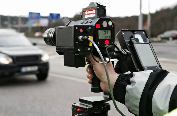 istock A police man checking the traffic 877915348