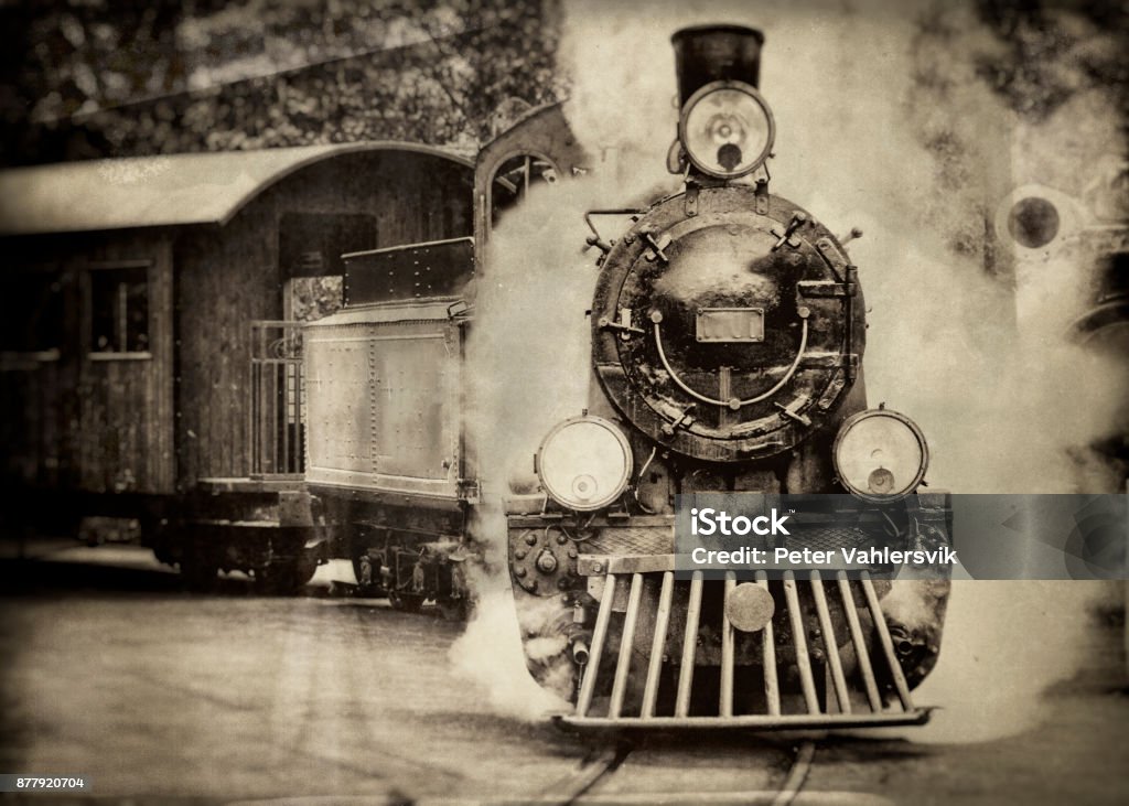 Train à vapeur en sépia - Photo de Train libre de droits