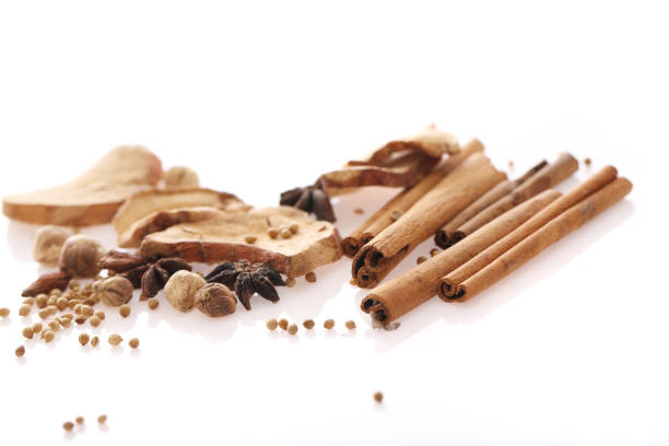 istock Chinese herbal medicine isolated in white background 878160768