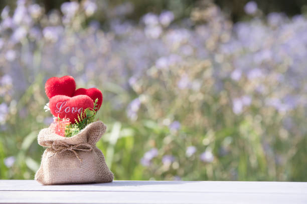 istock Head in love in valentine Natural 878215720