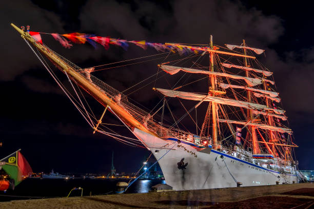 istock Sailing ship in Varna's Harbor, night photo 878269004