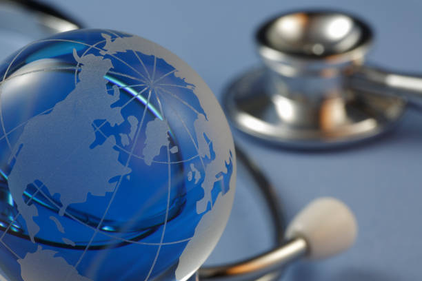istock Global healthcare 878395228
