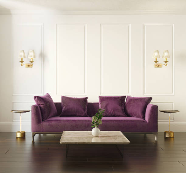 interior clássico chique moderno com sofá de veludo violeta - bedding cushion purple pillow - fotografias e filmes do acervo