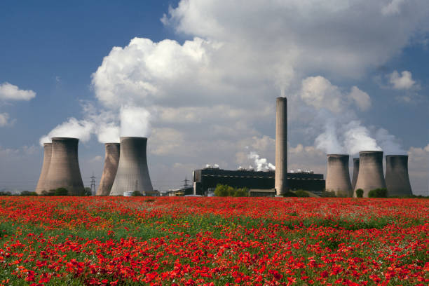 istock Coal-fired Power Plant - United Kingdom. 878426274