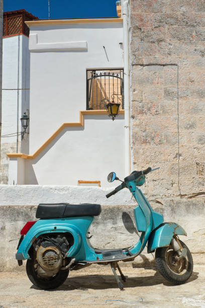 istock Alleyway. Massafra. Puglia. Italy. 878464764