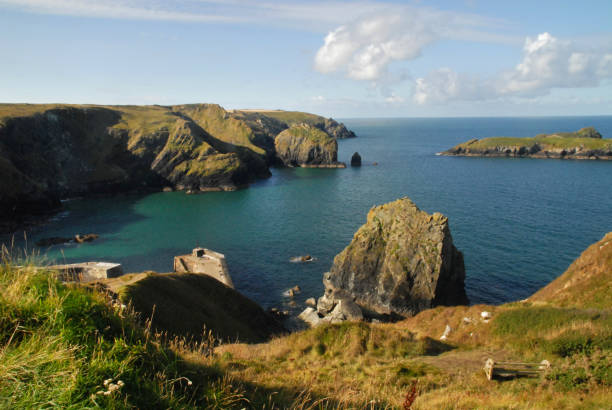 istock Mullion Cove in the morning 878523132