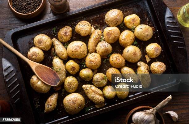 Herb And Garlic Roasted Baby Potatoes Stock Photo - Download Image Now - Russet Potato, Olive Oil, Roasted