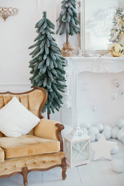 istock Christmas tree with golden decorations 878610948