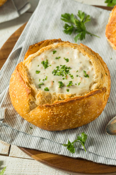 istock New England Clam Chowder in a Bread Bowl 878699838