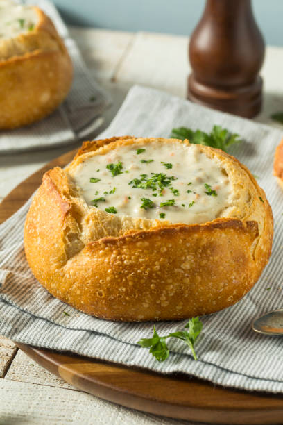 istock New England Clam Chowder in a Bread Bowl 878705558