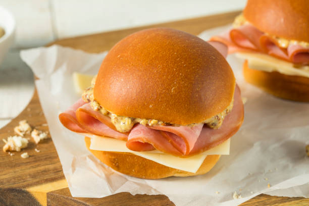 istock Homemade Ham and Cheese Sandwich 878709400