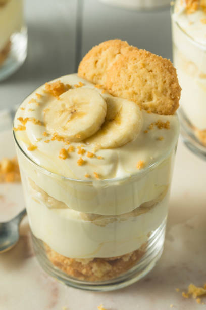 istock Sweet Homemade Banana Pudding 878724704