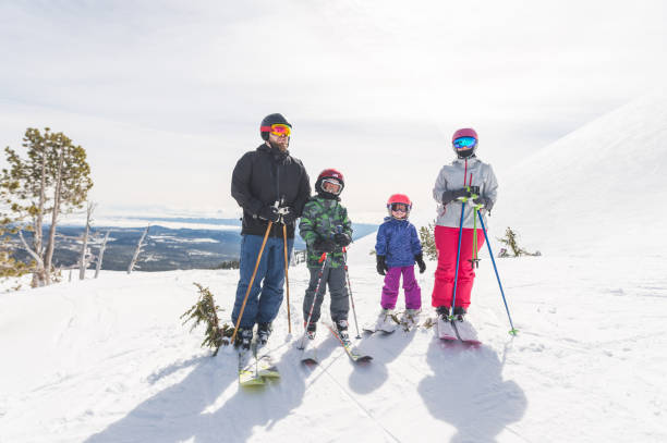 istock Family Skiing Holiday! 878750706