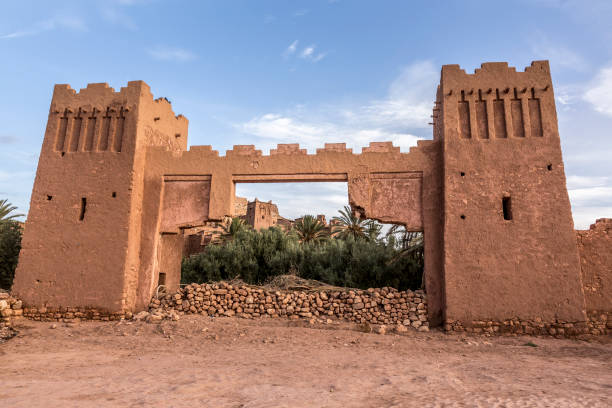 istock Ait-Ben-Haddou settlement 878756656
