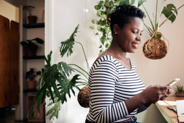 istock She goes to the cafe to get things done 878841172
