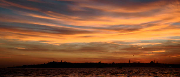 istock Historical peninsula of istanbul 878880010