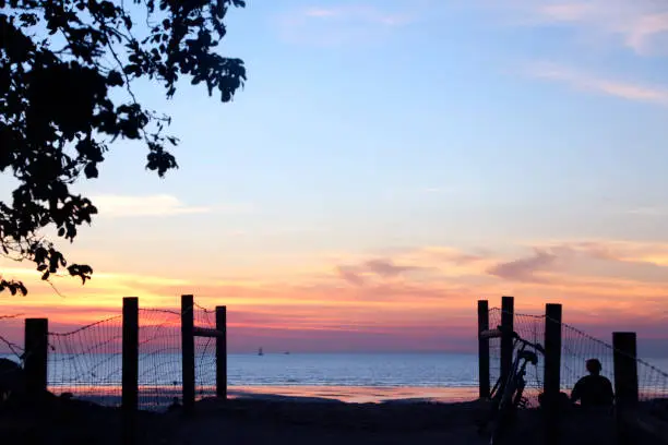 Walkway to Mindil beach in Darwin