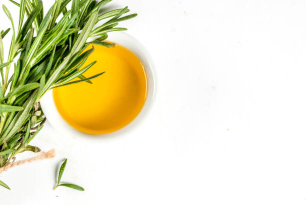 istock Rosemary and olive oil 879009148
