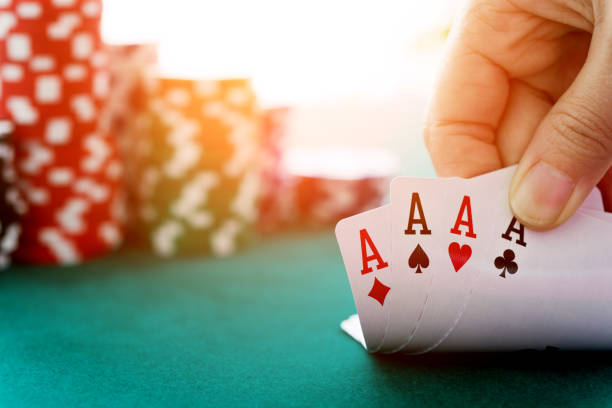 What are some tips for playing low limit poker?