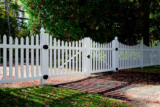 Photo of White Fence