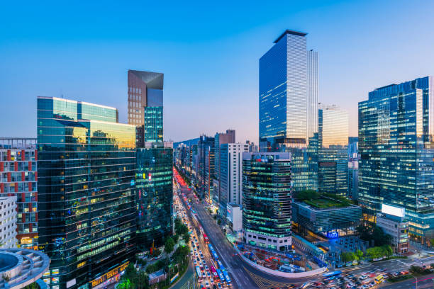 Traffic at night in Gangnam City Seoul, South Korea Traffic at night in Gangnam City Seoul, South Korea kangnamgu stock pictures, royalty-free photos & images