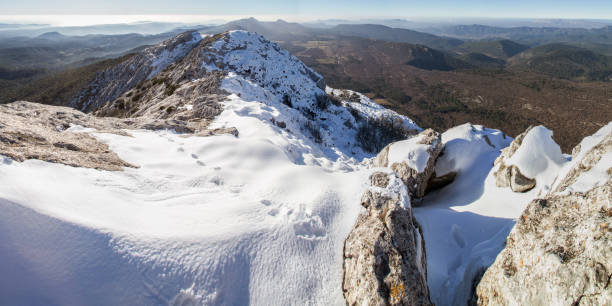 Sainte-Baume is a Provençal massif in the south-east of France, which extends between the departments of Bouches-du-Rhône and Var on an area of 45,000 hectares.