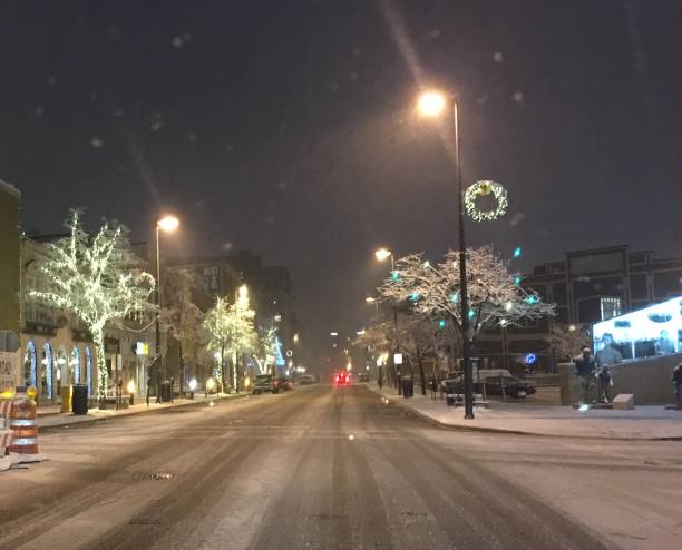 istock Downtown Green Bay in the Winter 879289350