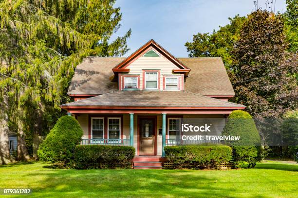 Typical Wooden Small Farm House In Victorian Style In Williamstown Stock Photo - Download Image Now