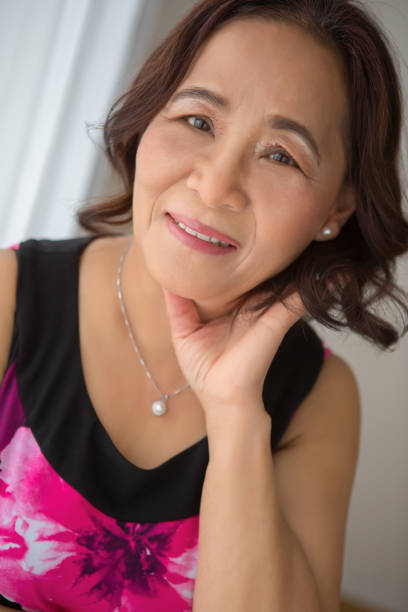 istock Mature woman portrait 879476320
